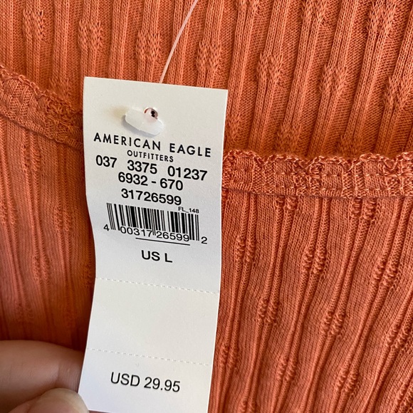 SOLD 🚫 NWT Cropped Long Sleeve - Picture 5 of 5